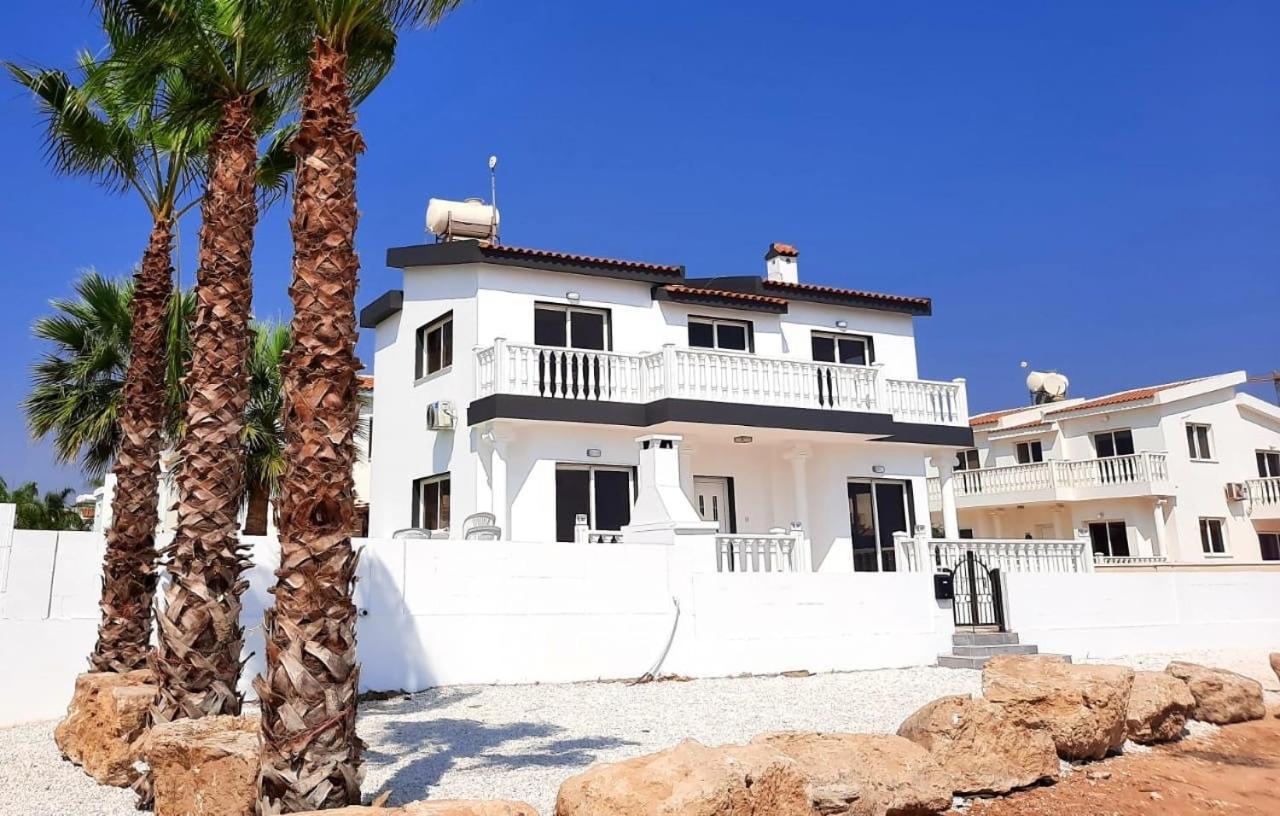 Villa Suncity Boutique Beachfront Agia Napa Exterior foto