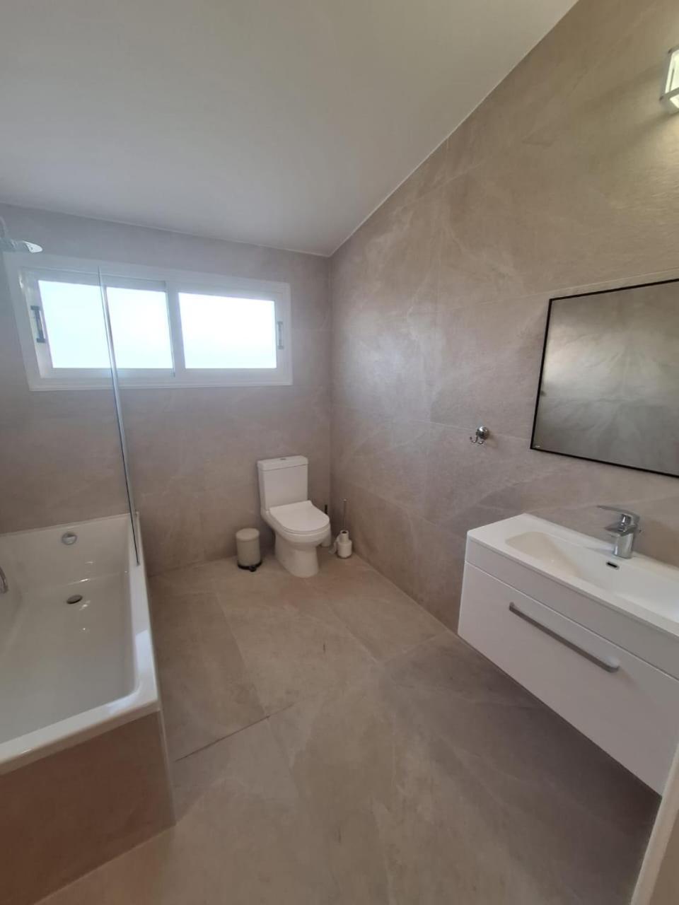 Villa Suncity Boutique Beachfront Agia Napa Exterior foto